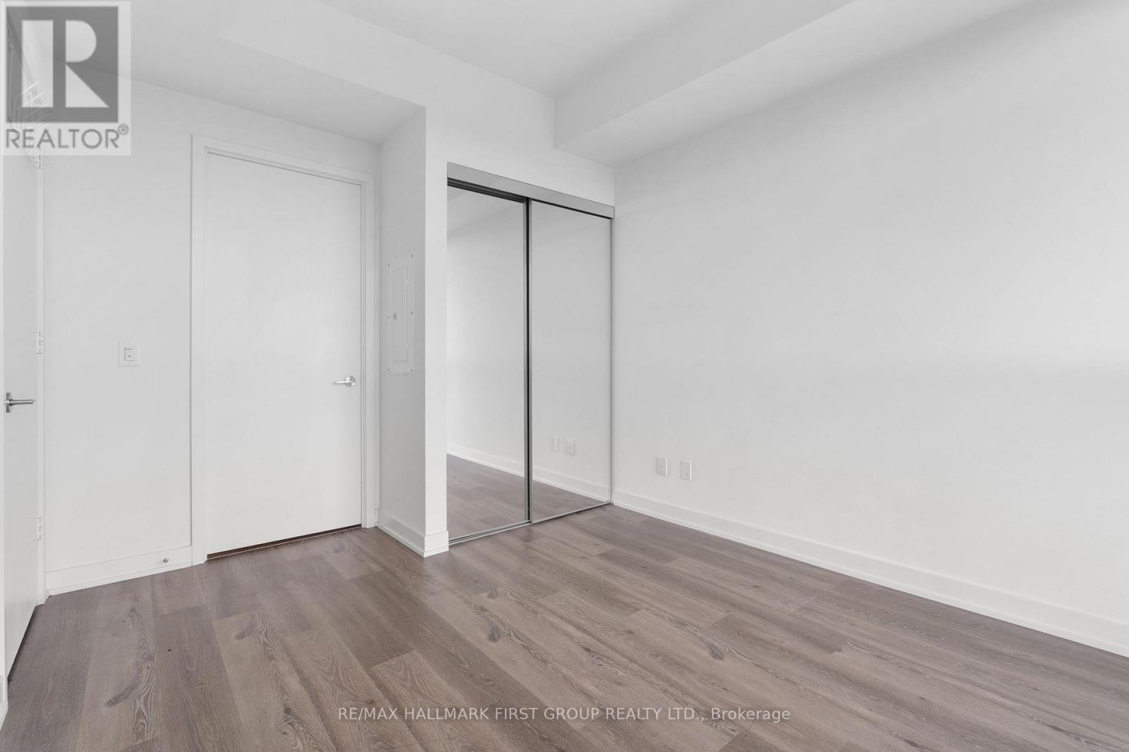 Photo 9 of 1101 10 Deerlick Court, Toronto ON