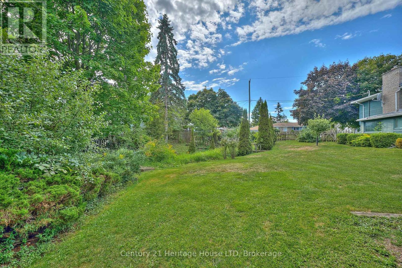 Photo 34 of 15 Malkin Avenue, Fort Erie ON