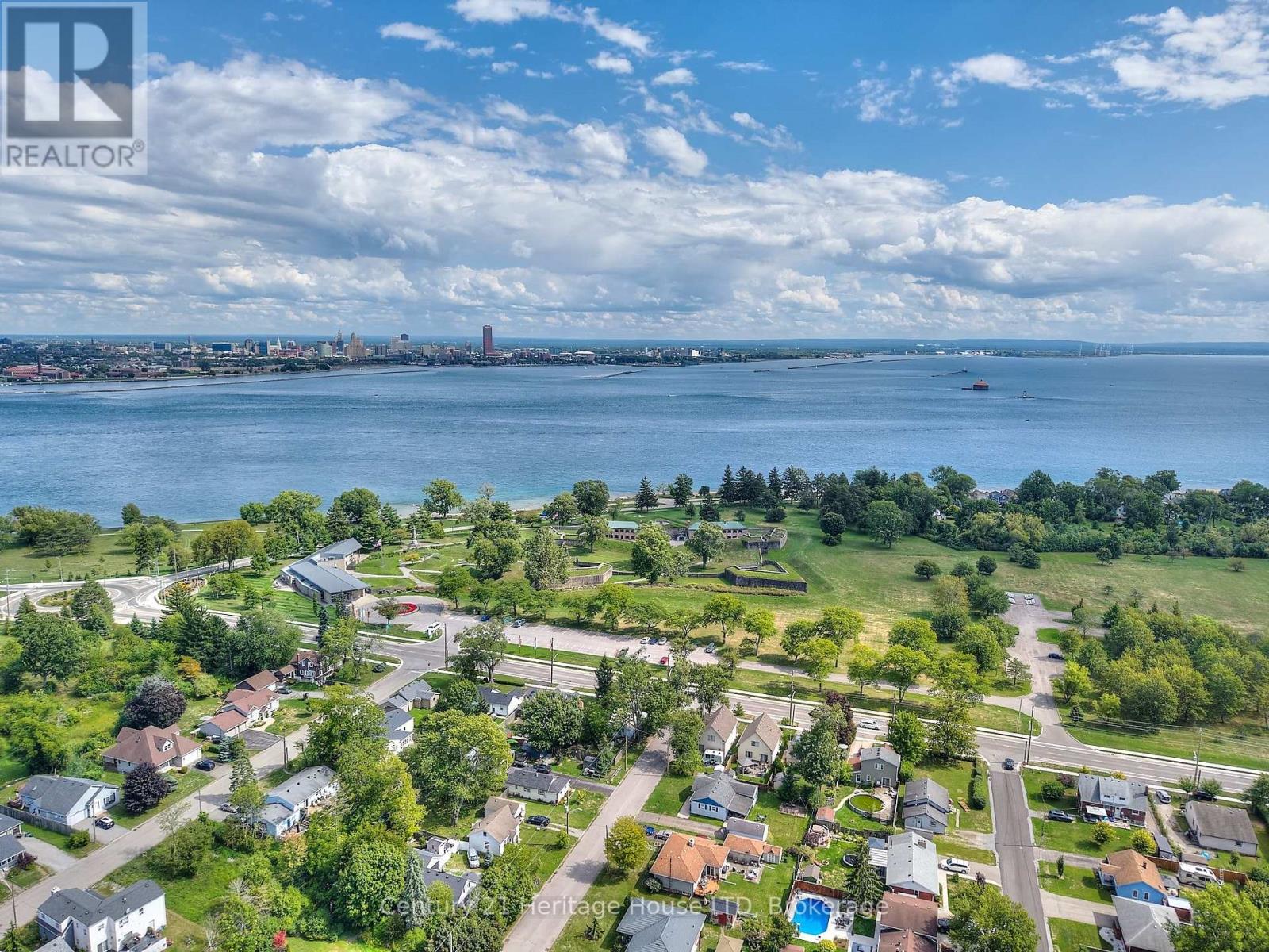 Photo 45 of 15 Malkin Avenue, Fort Erie ON