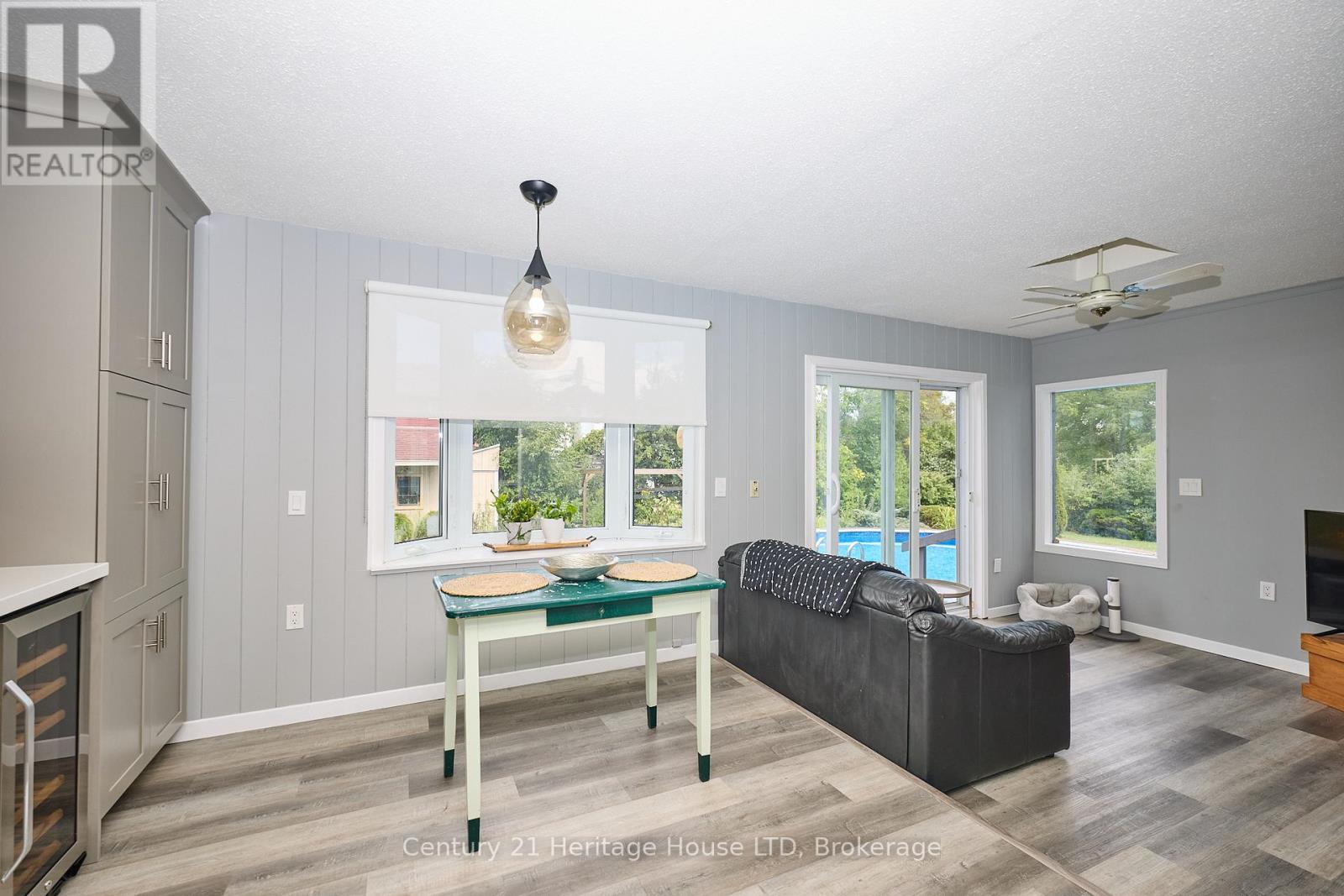 Photo 6 of 15 Malkin Avenue, Fort Erie ON