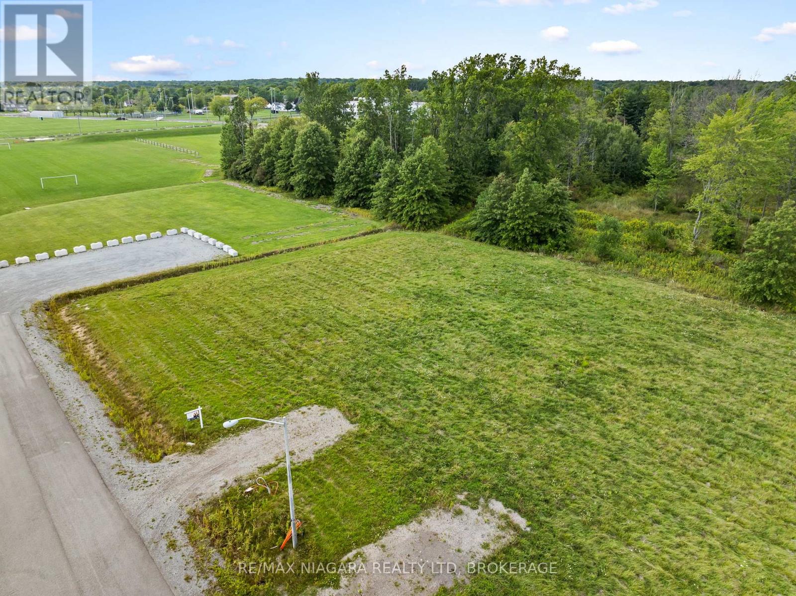 Photo 12 of 31810 Jacob Lane, Wainfleet ON