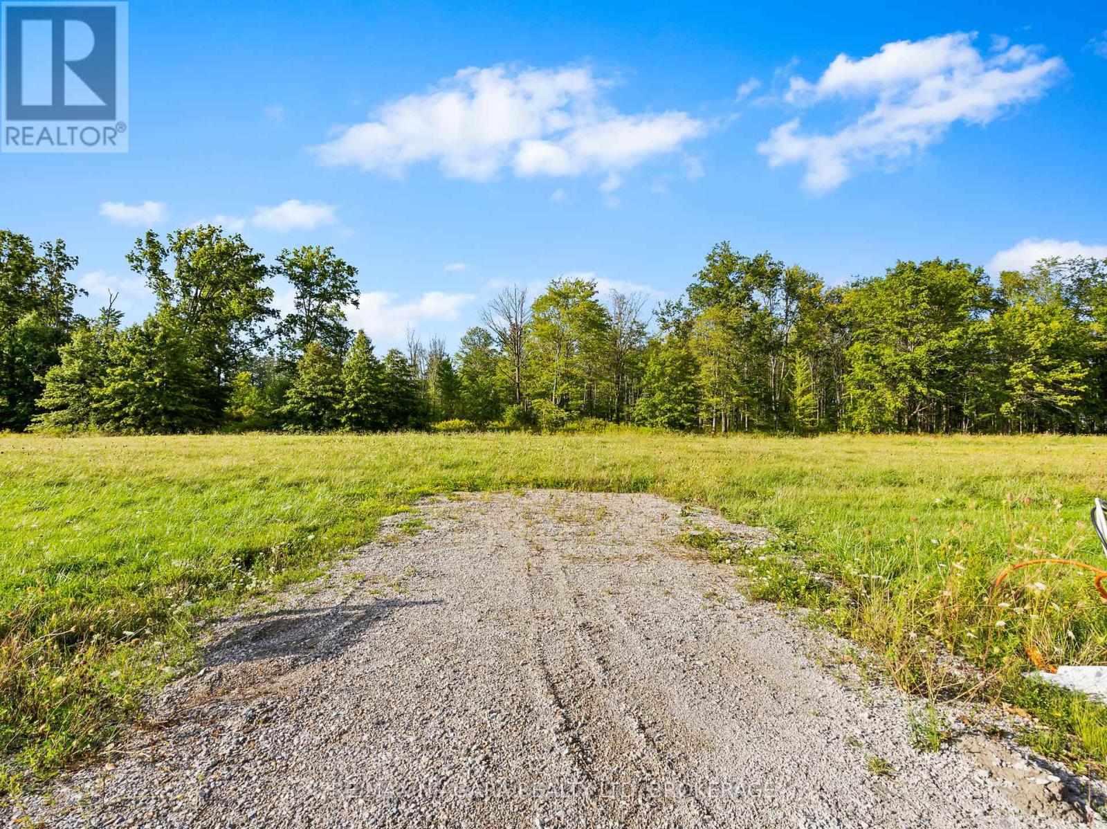 Photo 15 of 31810 Jacob Lane, Wainfleet ON