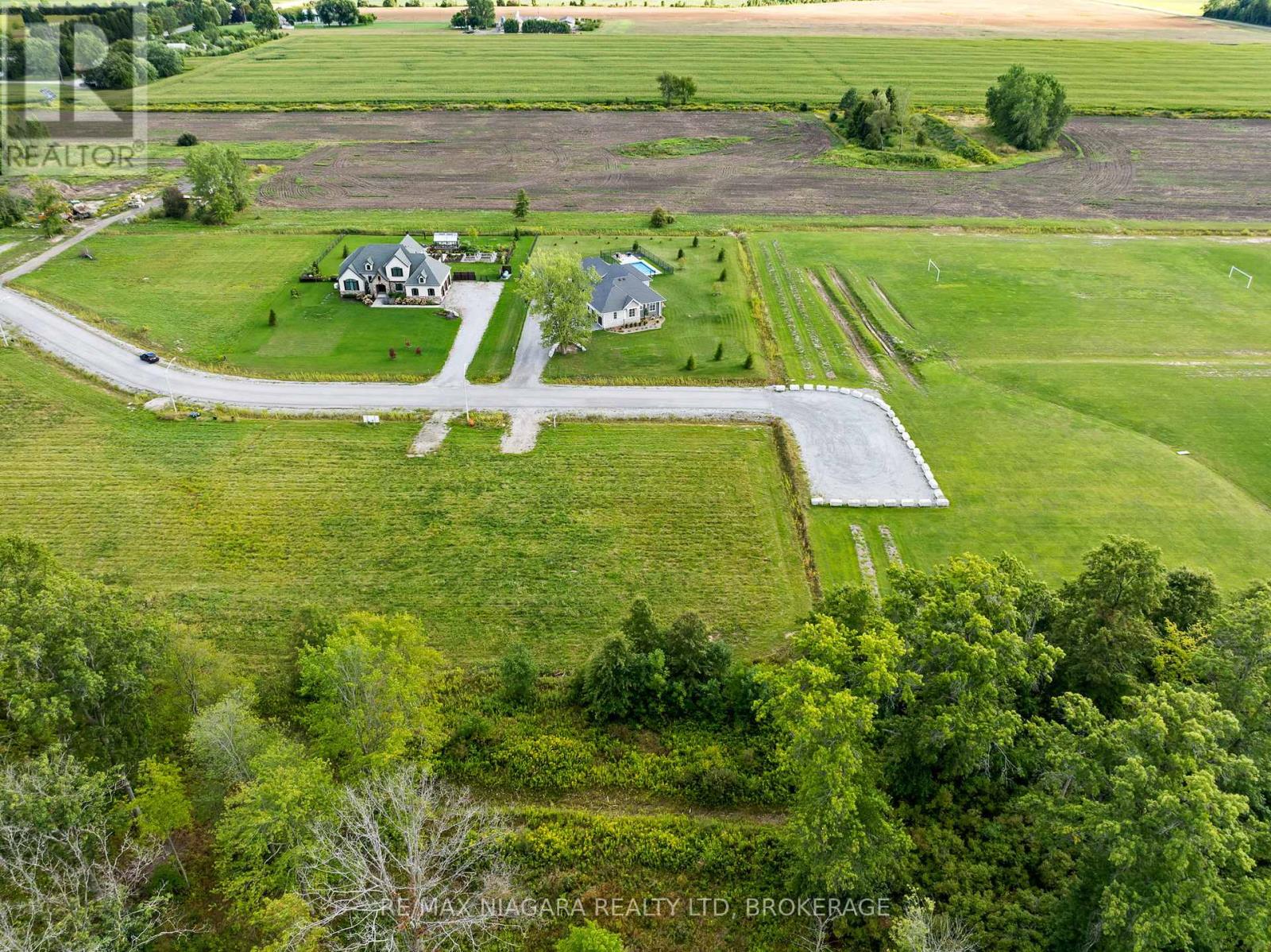 Photo 6 of 31810 Jacob Lane, Wainfleet ON