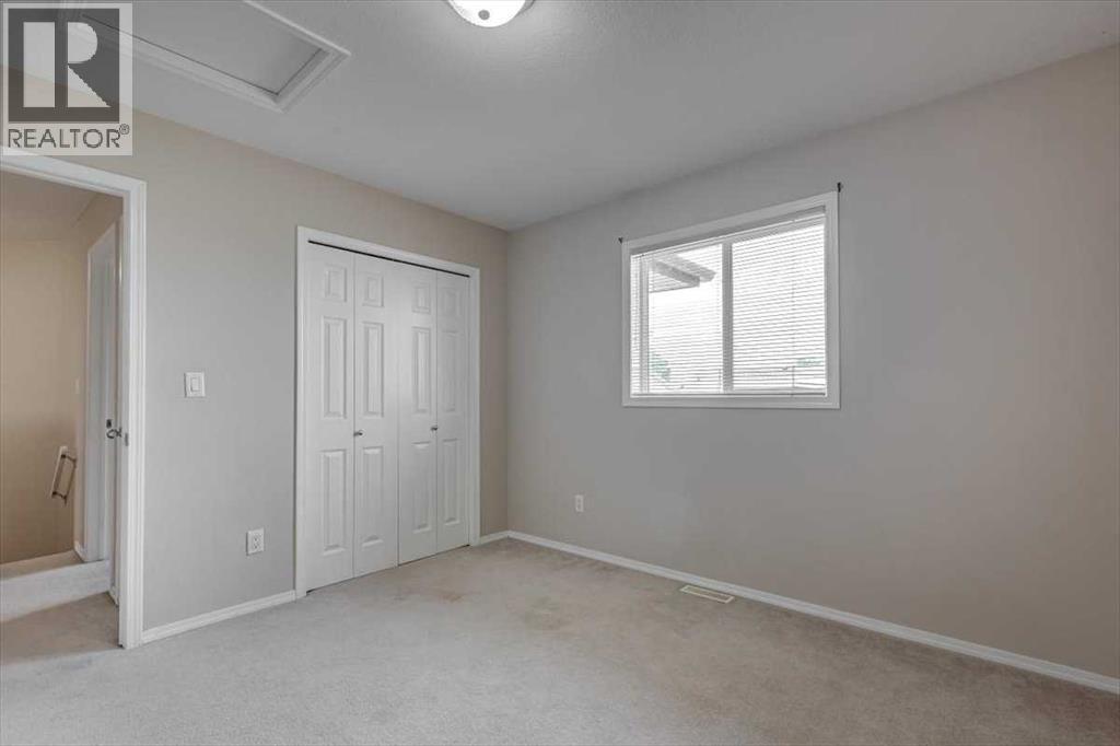 Photo 24 of 9 2 Hinshaw Drive, Sylvan Lake AB
