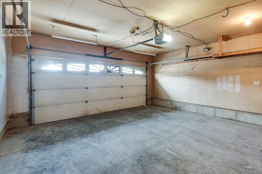 Photo 37 of 9 2 Hinshaw Drive, Sylvan Lake AB