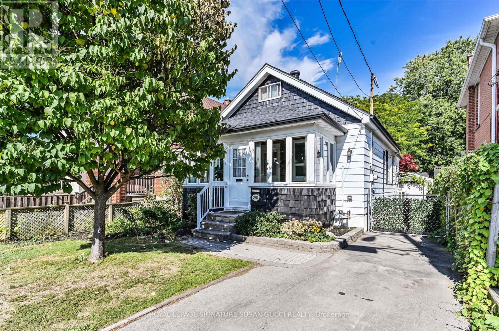 Photo 2 of 281 Westlake Avenue, Toronto ON