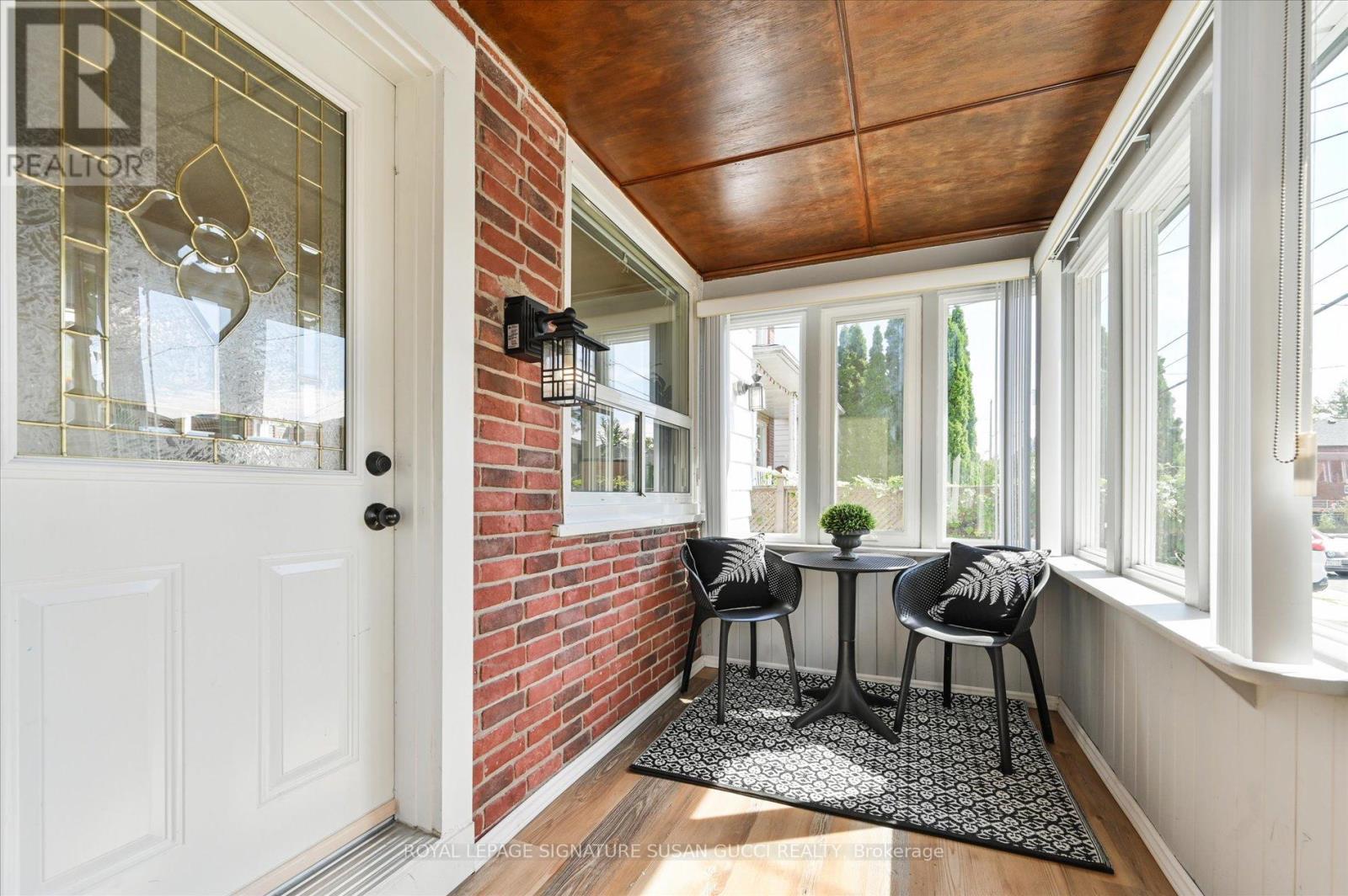 Photo 5 of 281 Westlake Avenue, Toronto ON