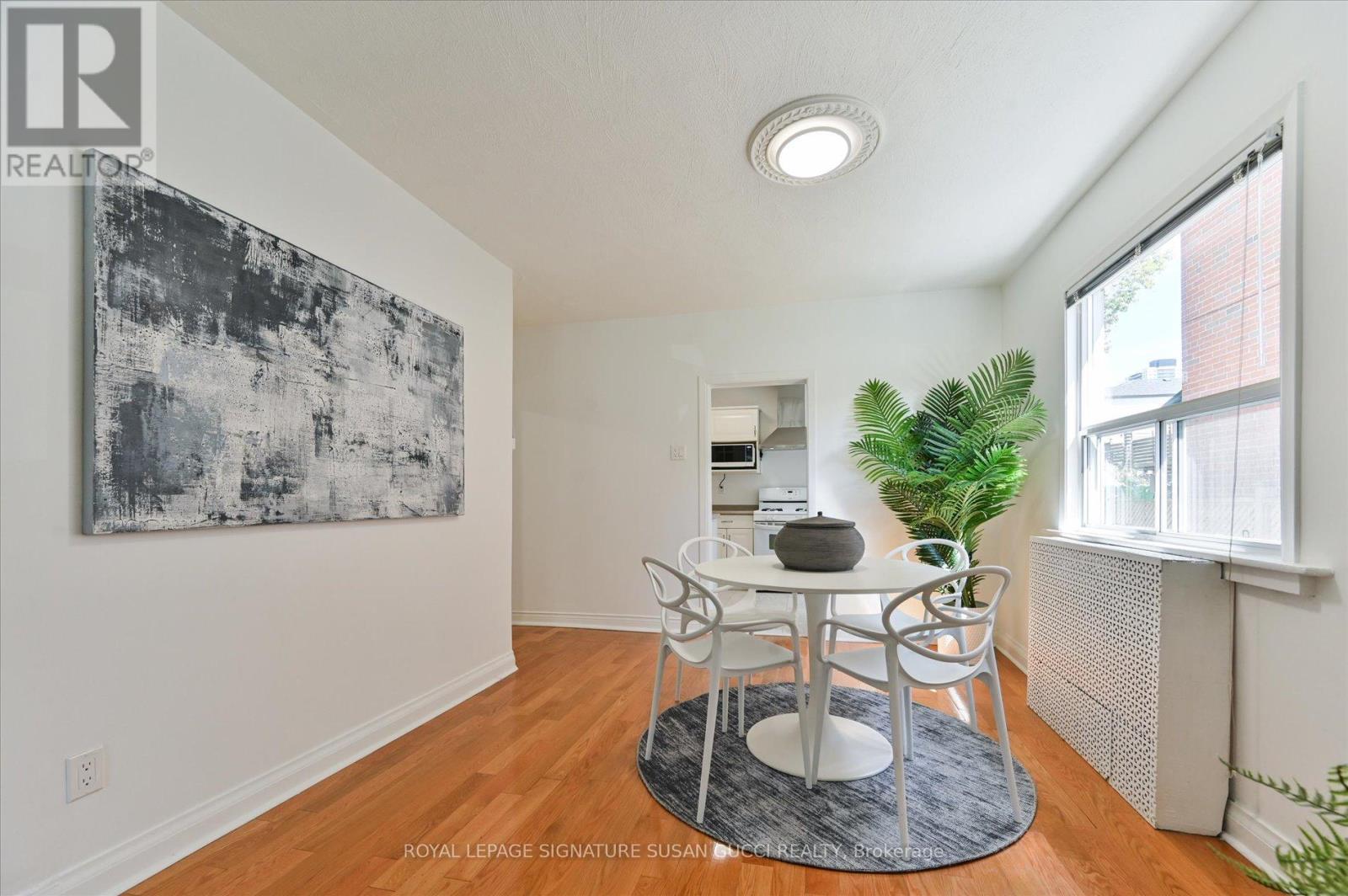 Photo 9 of 281 Westlake Avenue, Toronto ON