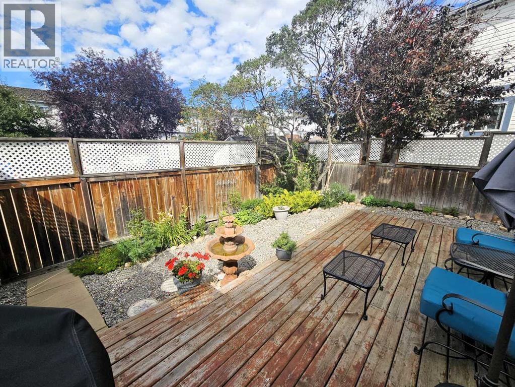 Photo 4 of 55 Elwell Close, Red Deer AB