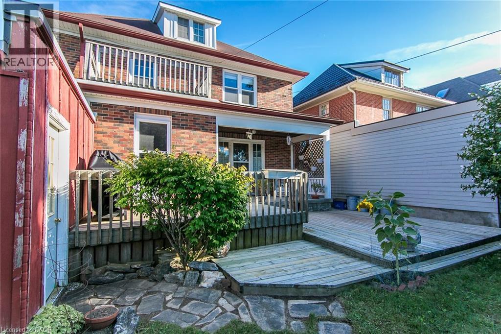 Photo 43 of 260 Cameron Street N, Kitchener ON