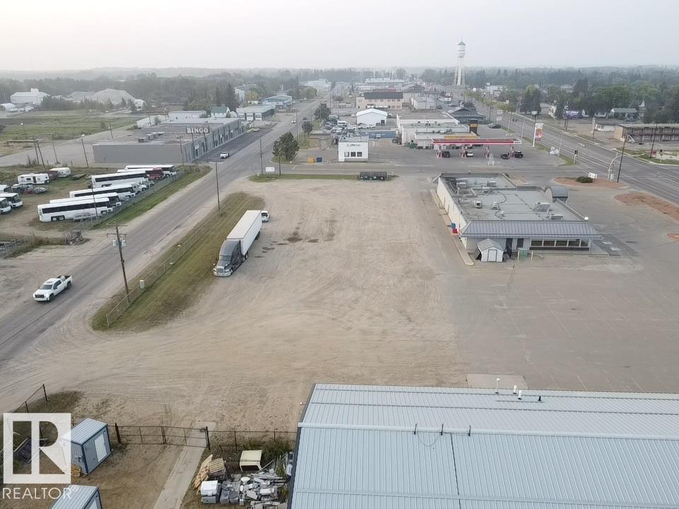 Photo 9 of 4640 57 St, Wetaskiwin AB