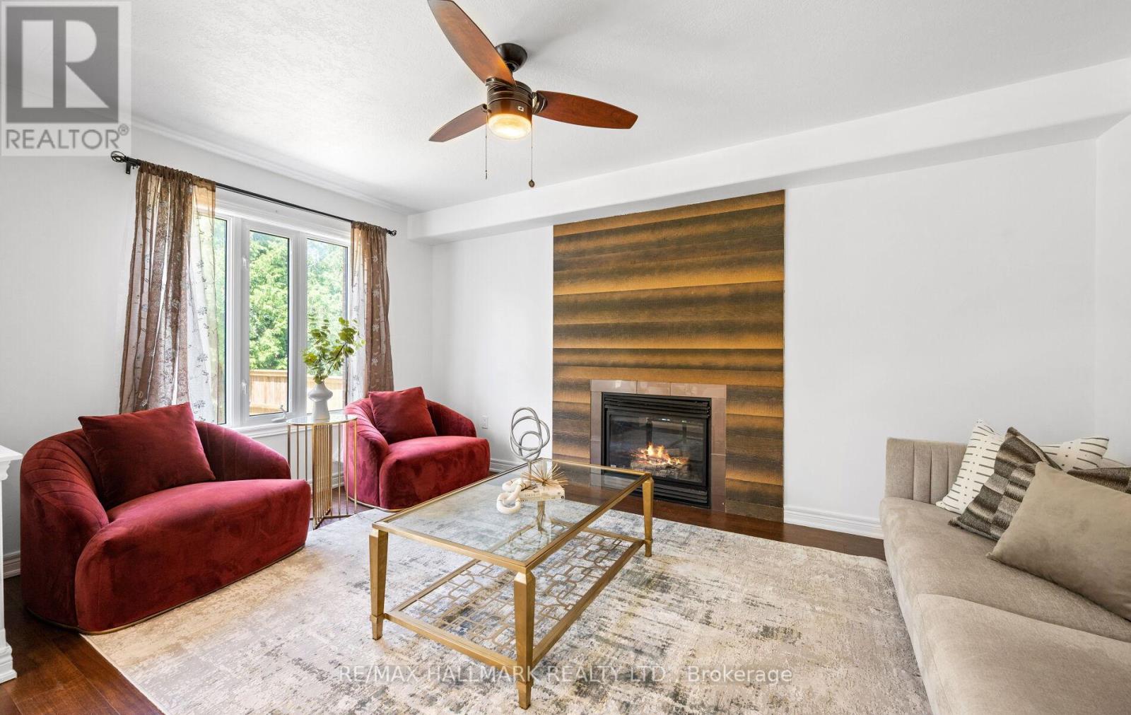 Photo 11 of 26 Aishford Road, Bradford West Gwillimbury ON