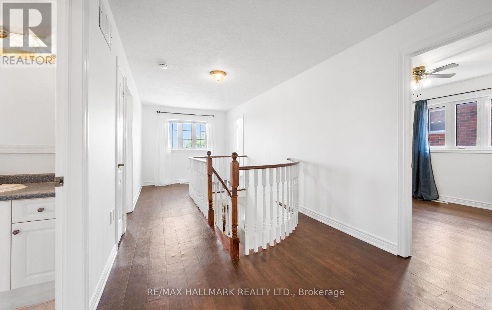 Photo 28 of 26 Aishford Road, Bradford West Gwillimbury ON