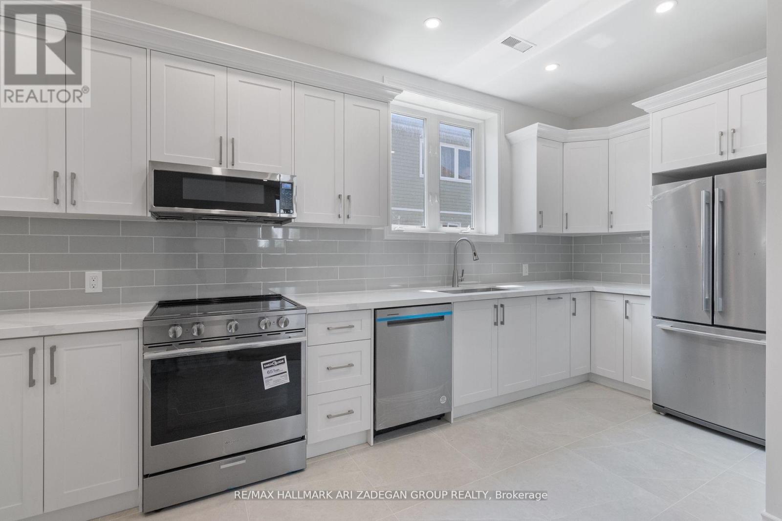Photo 12 of Lower 177 The Queensway, Georgina ON