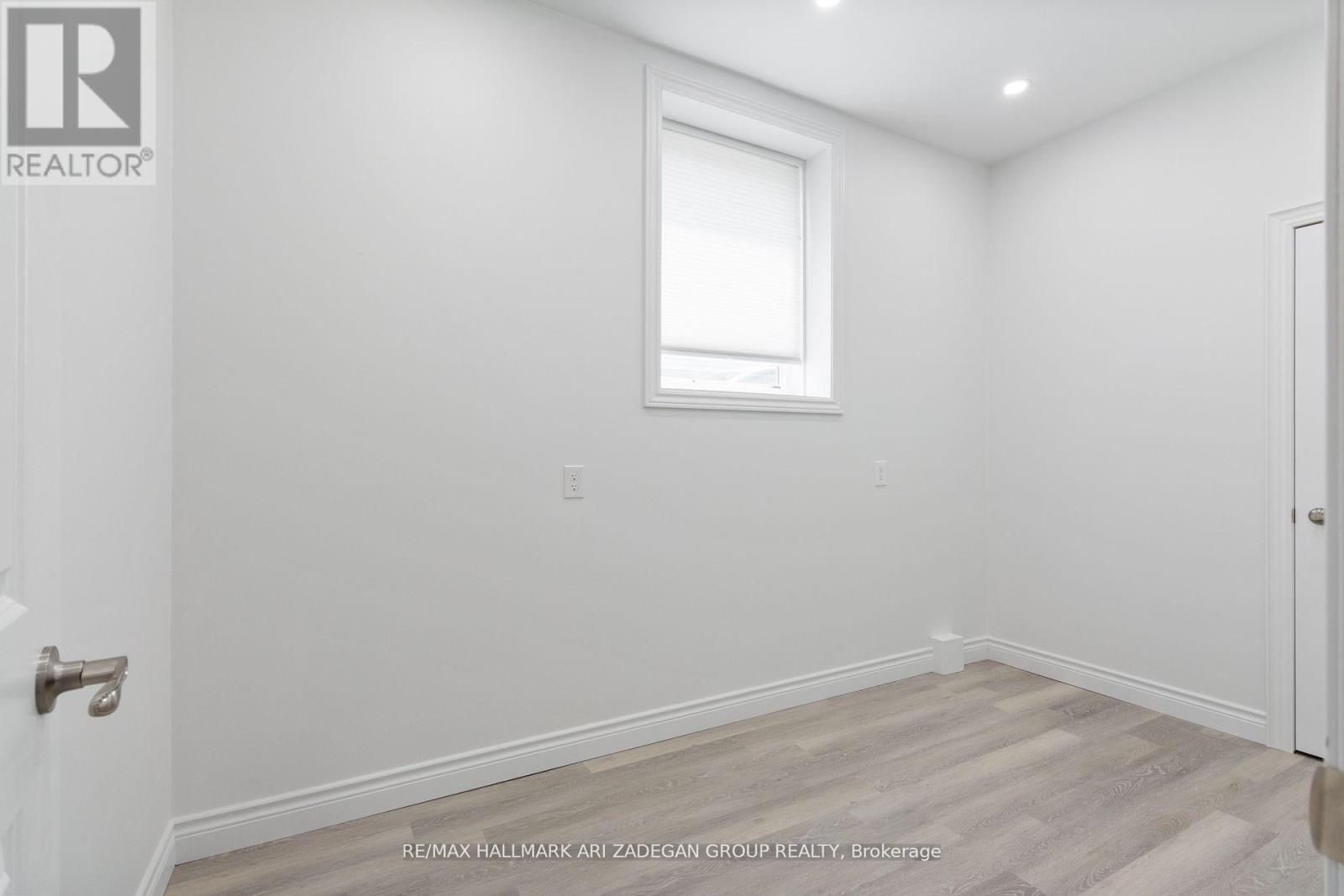 Photo 18 of Lower 177 The Queensway, Georgina ON