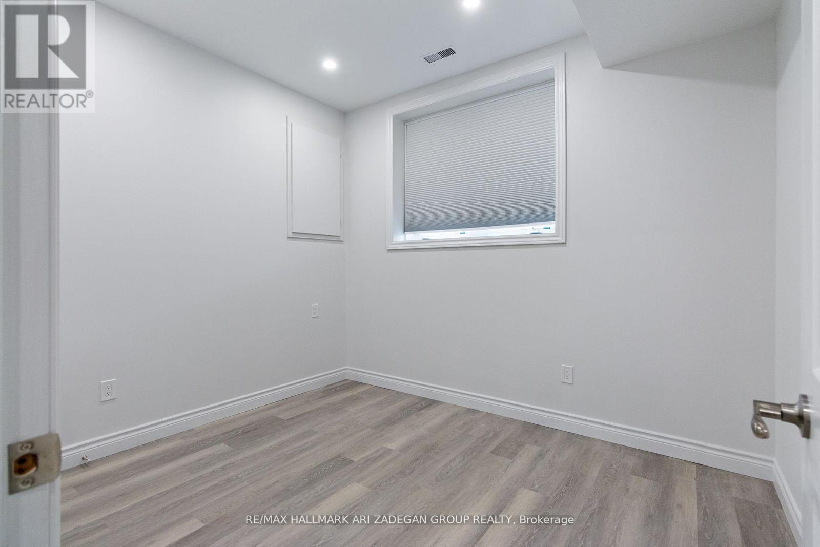 Photo 21 of Lower 177 The Queensway, Georgina ON