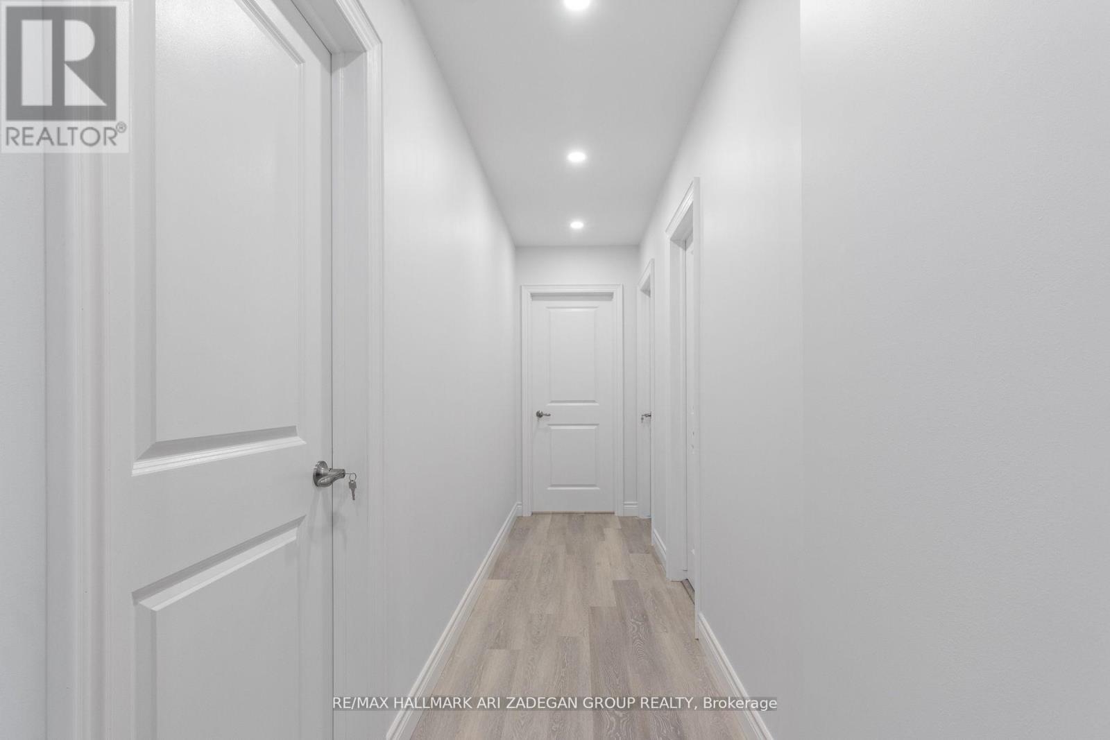 Photo 5 of Lower 177 The Queensway, Georgina ON