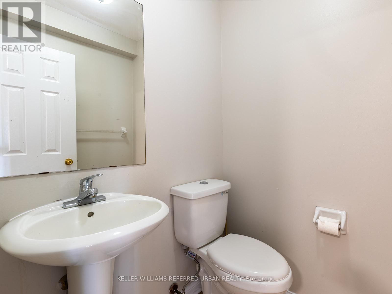 Photo 15 of 10 Coleman Drive, Barrie ON
