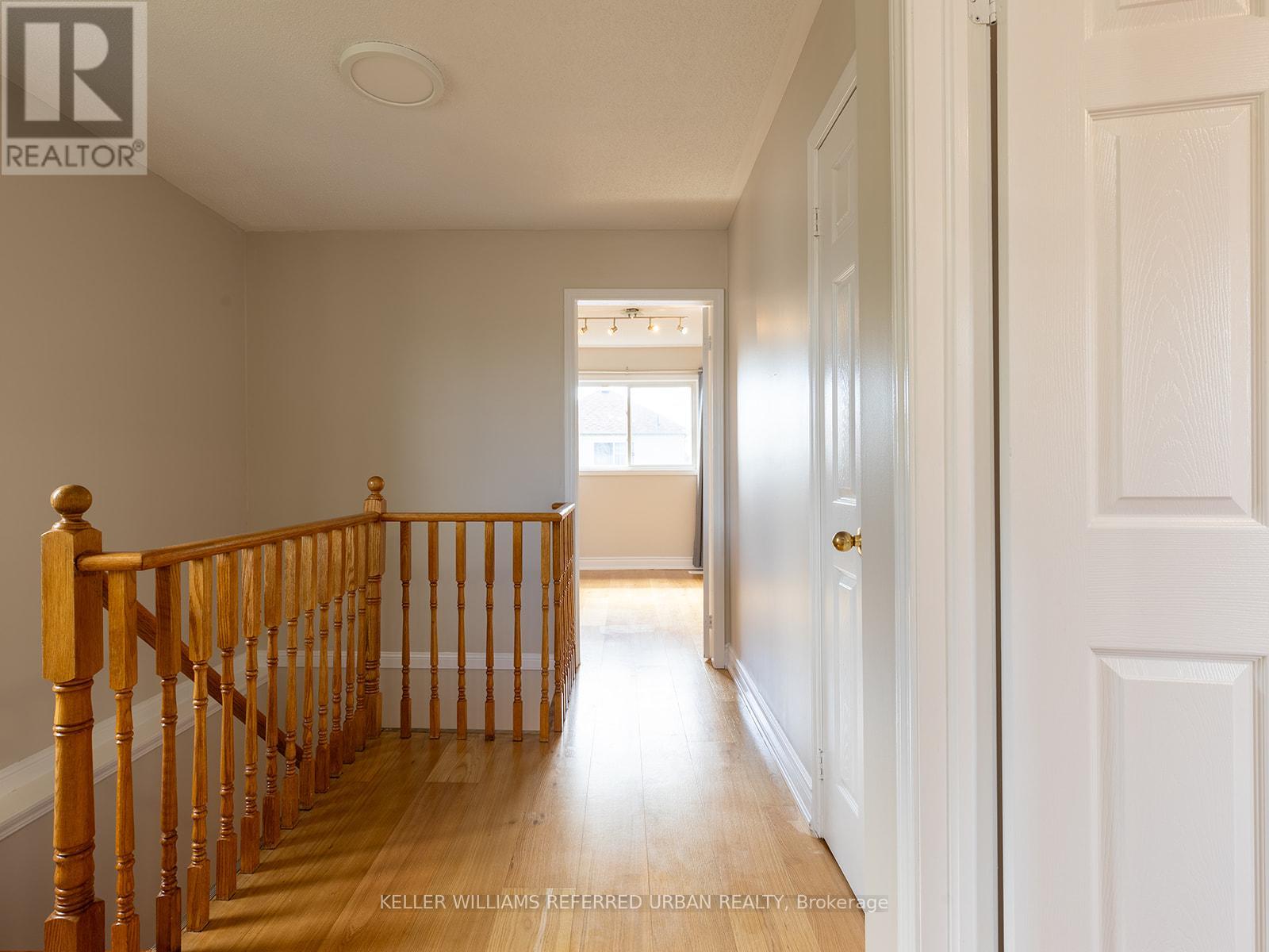 Photo 18 of 10 Coleman Drive, Barrie ON
