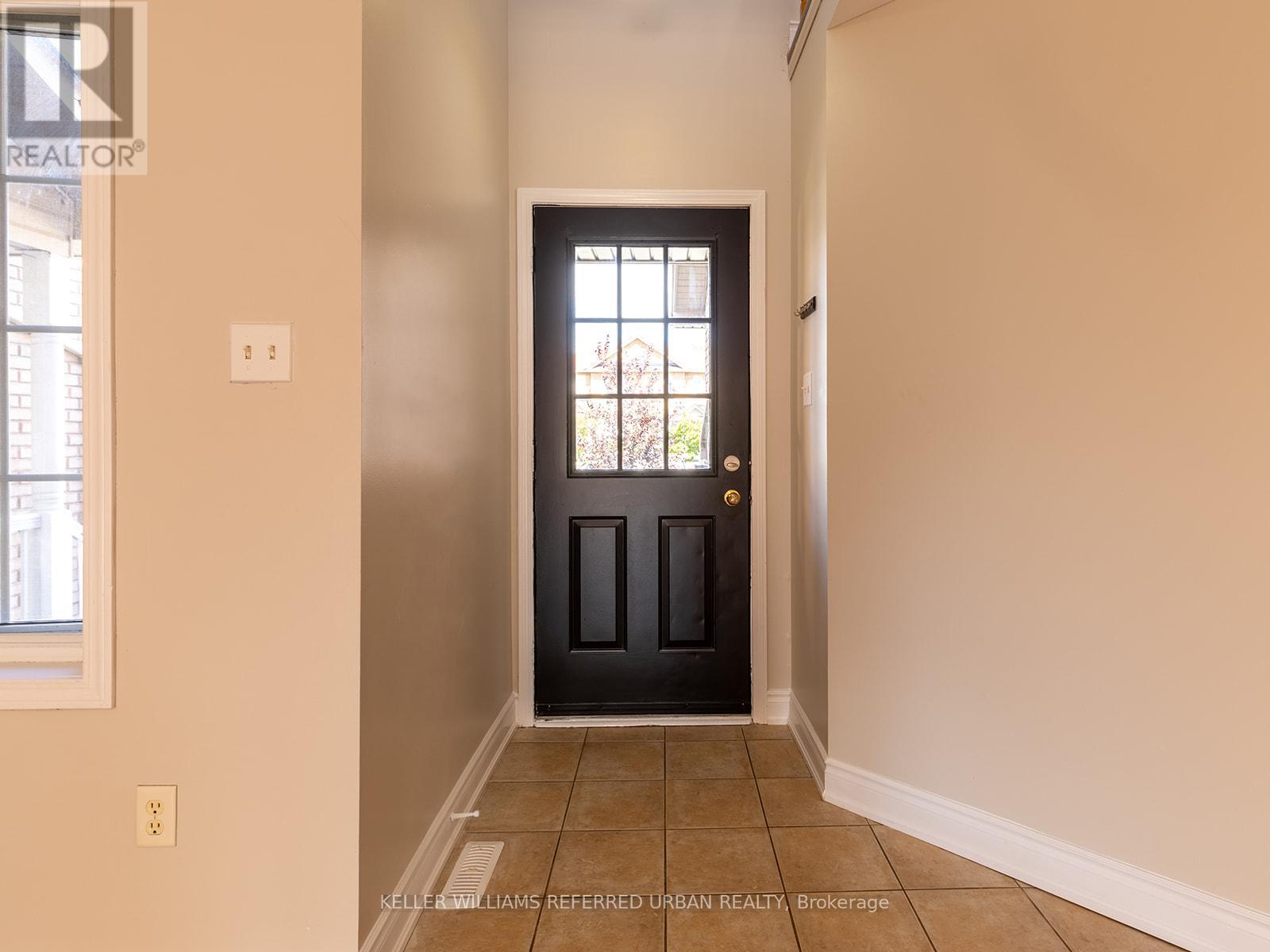 Photo 3 of 10 Coleman Drive, Barrie ON