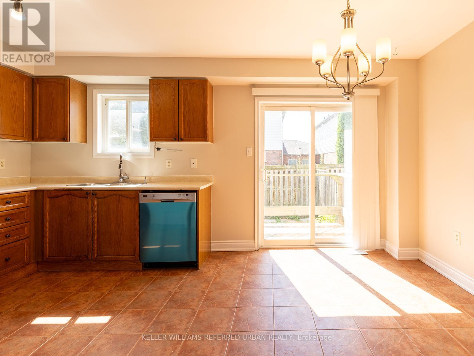 Photo 9 of 10 Coleman Drive, Barrie ON