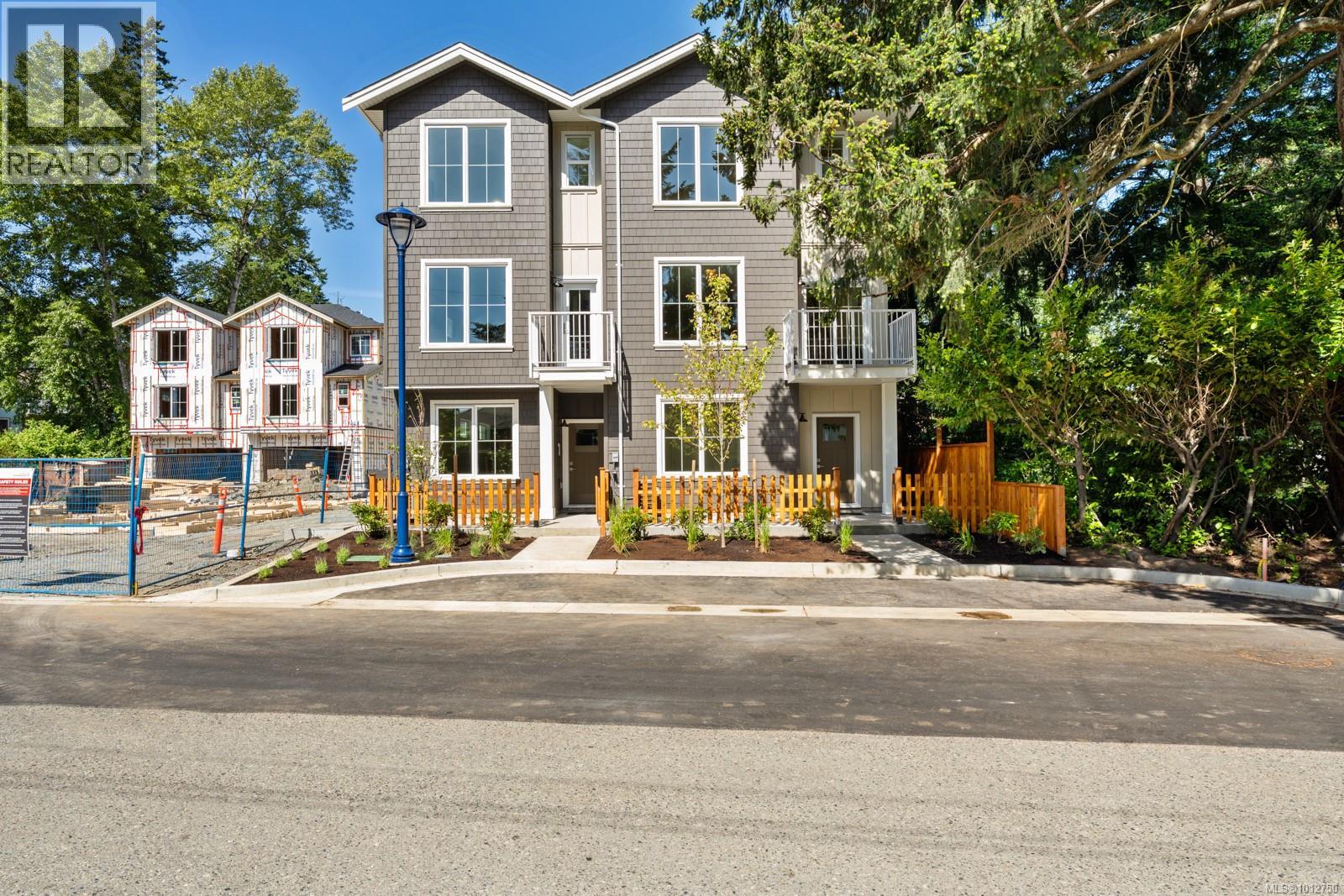 Photo 29 of 8 2770 Vantilburg Cres, Langford BC