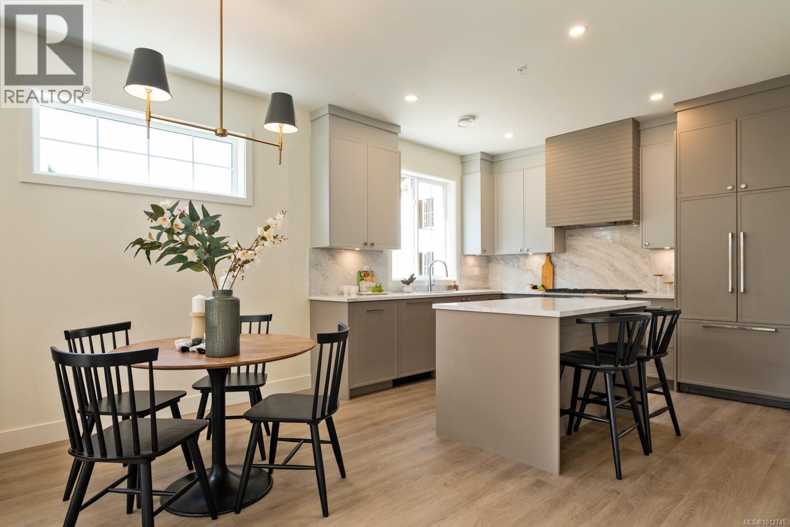 Photo 4 of 16 2770 Vantilburg Cres, Langford BC