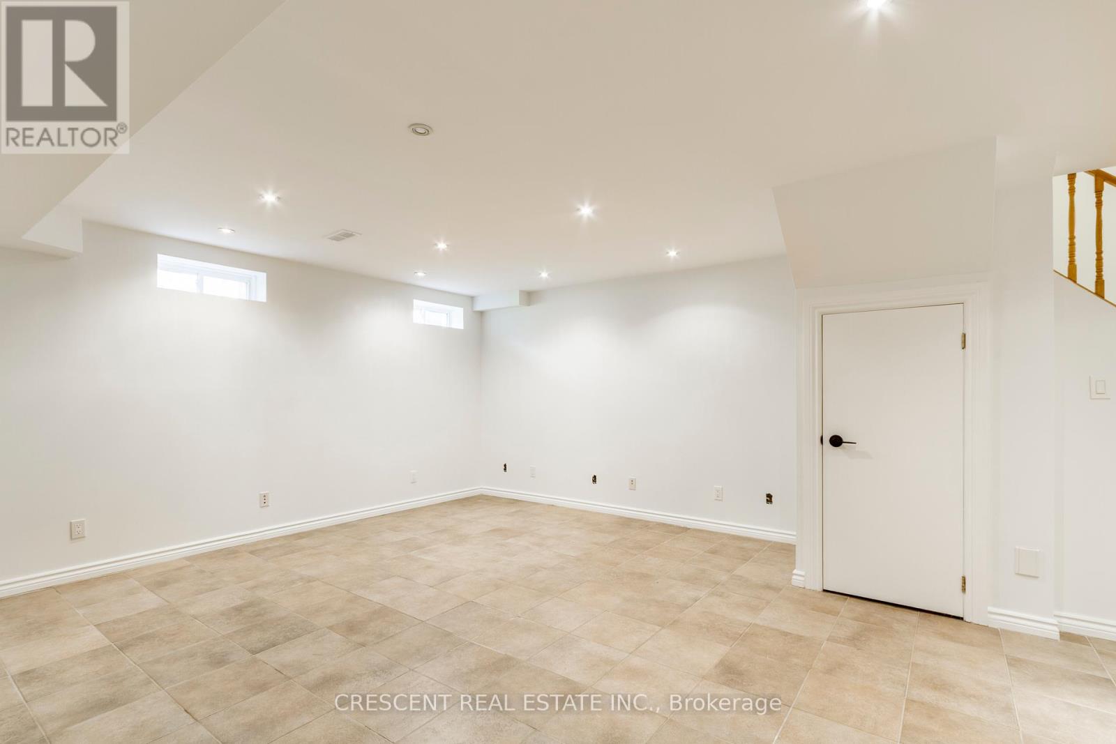 Photo 27 of 5971 Stonebriar Crescent, Mississauga ON