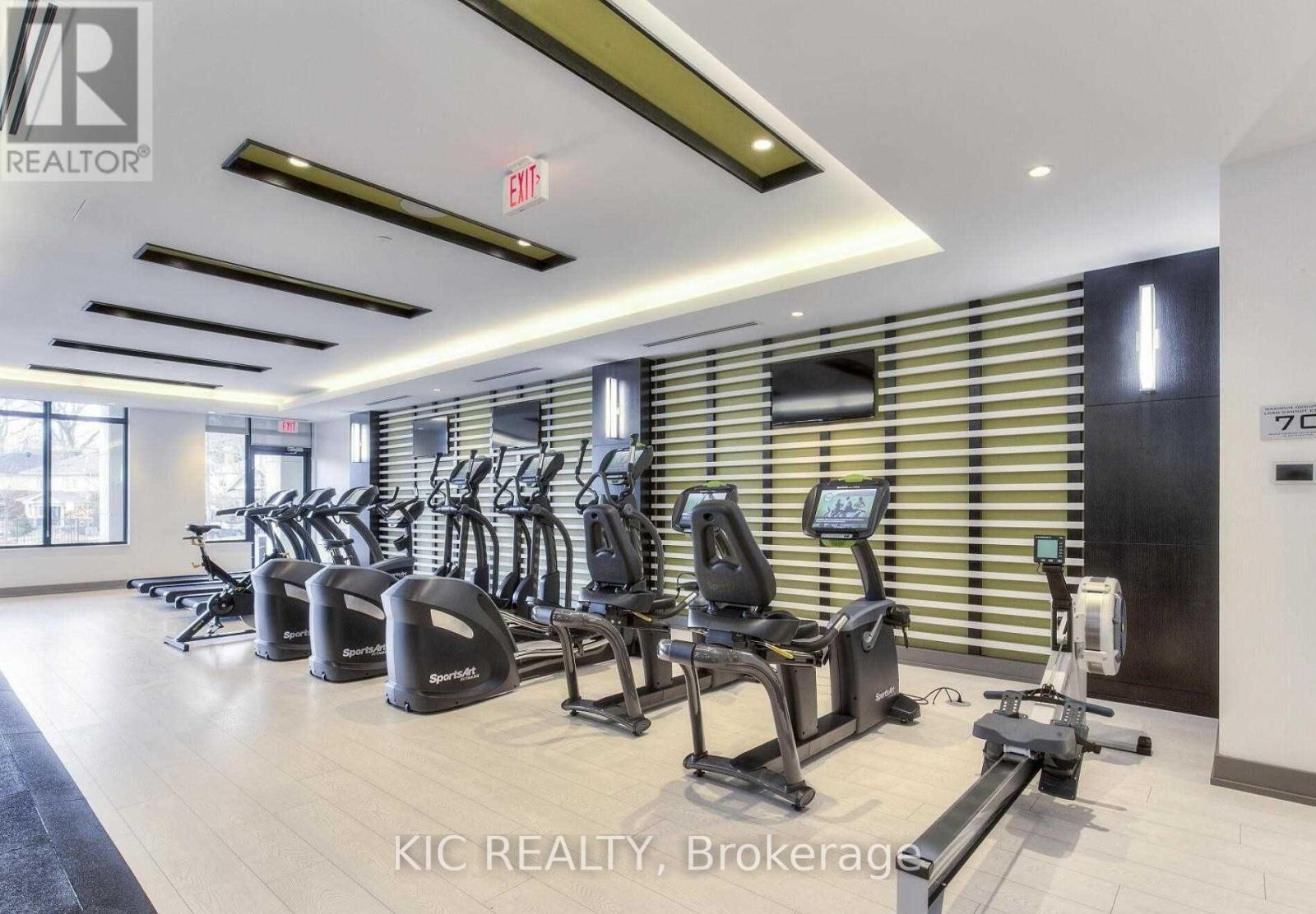 Photo 21 of 424 2 Old Mill Drive, Toronto ON