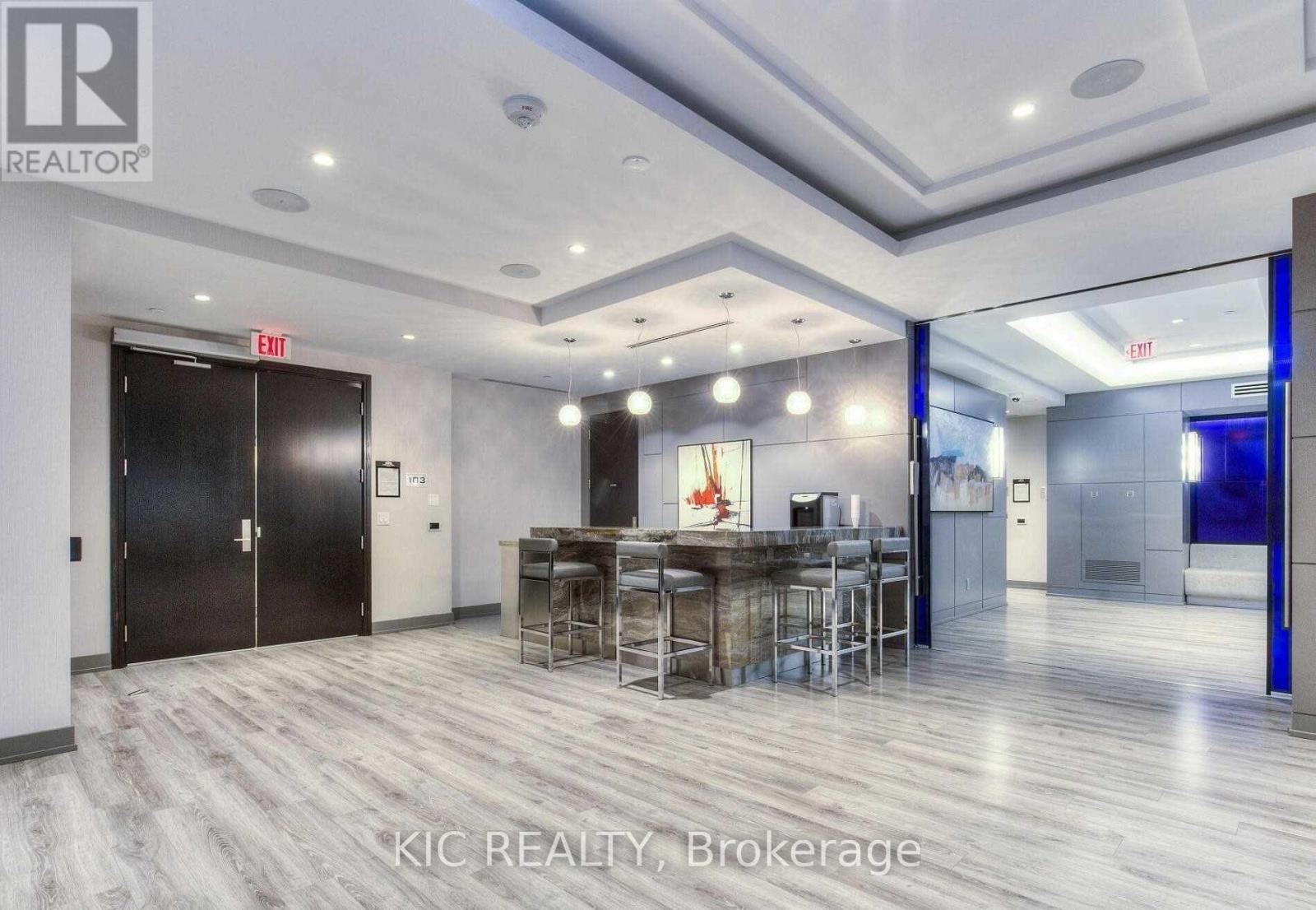 Photo 22 of 424 2 Old Mill Drive, Toronto ON