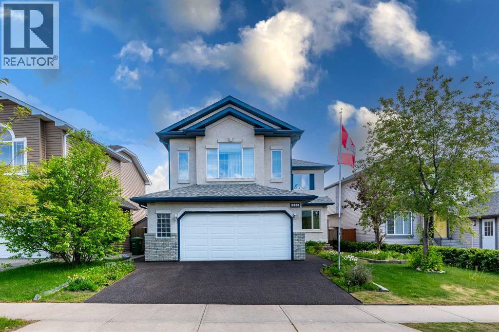 Photo 1 of 520 Tanner Drive Se, Airdrie AB