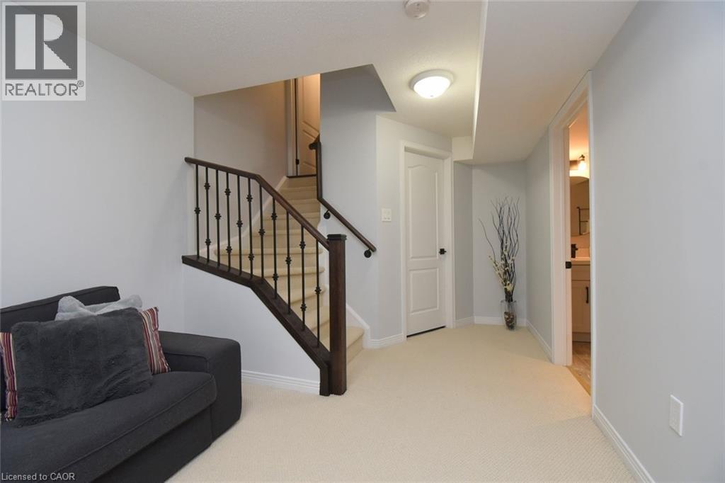 Photo 37 of 2980 Guire Common, Burlington ON