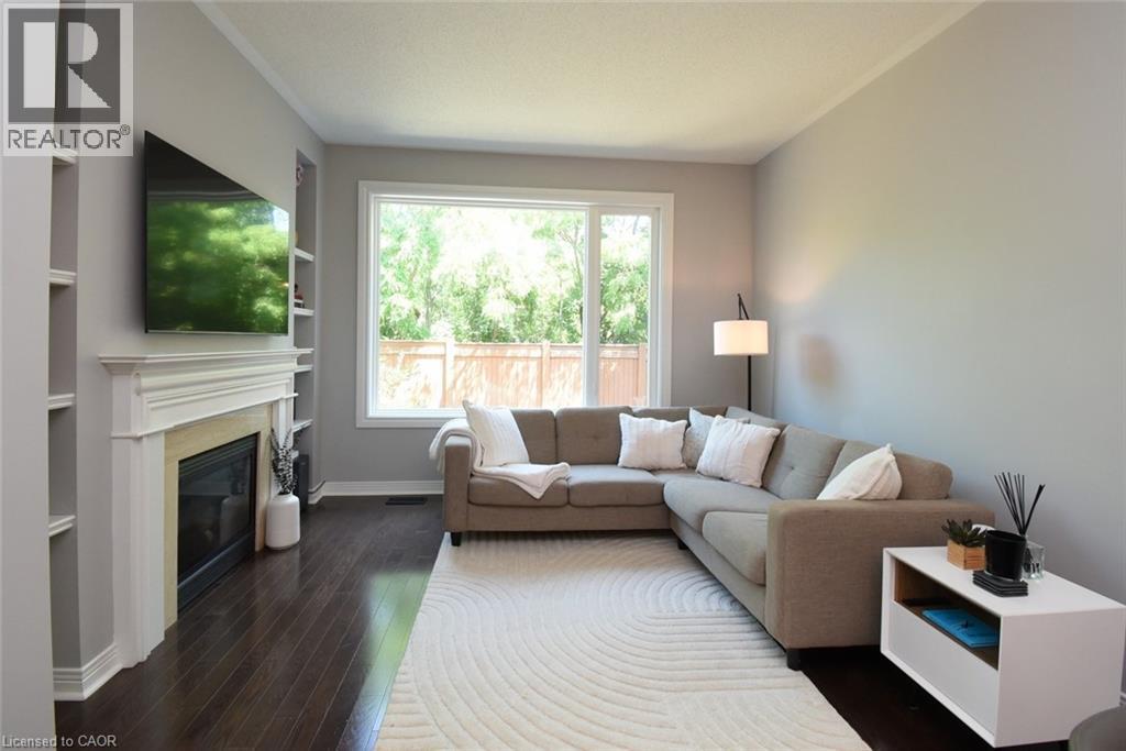 Photo 9 of 2980 Guire Common, Burlington ON