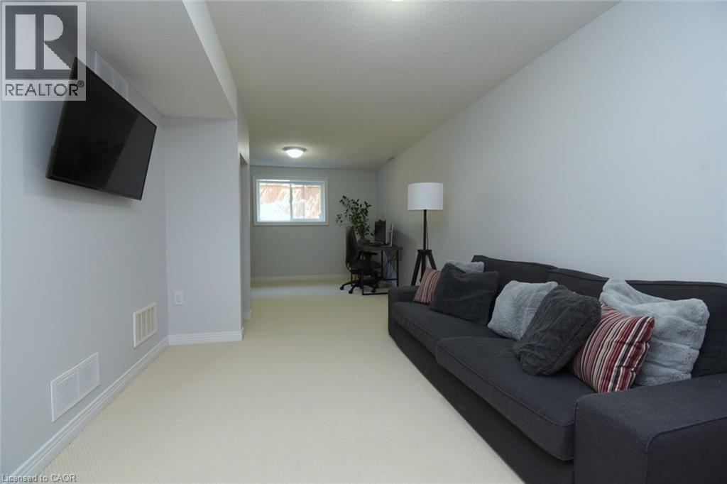Photo 39 of 2980 Guire Common, Burlington ON