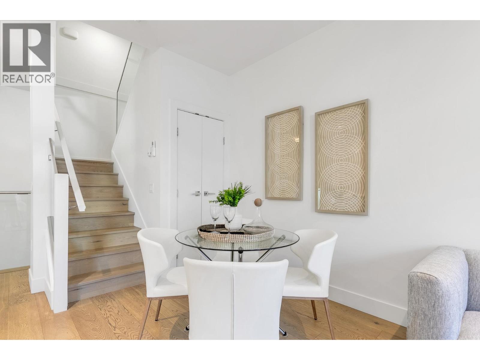 Photo 14 of 2431 W Broadway Street, Vancouver BC