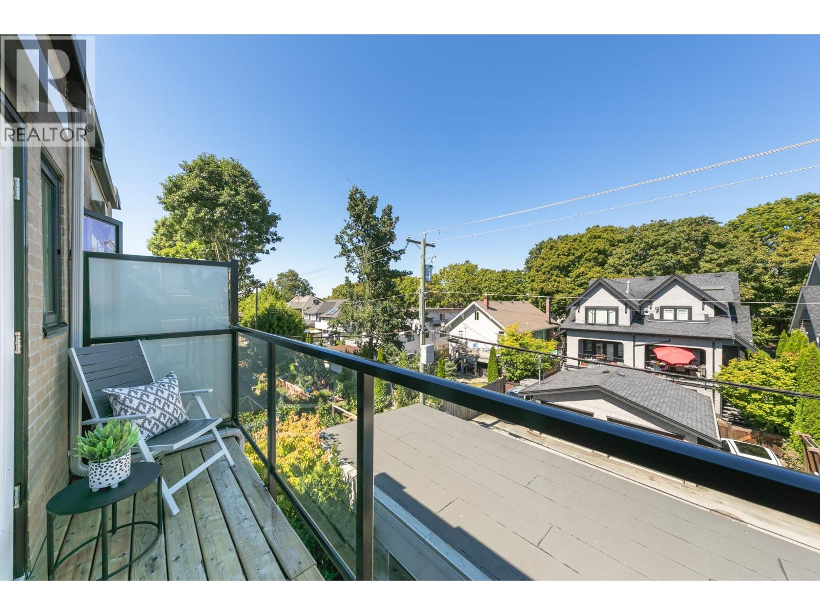 Photo 31 of 2431 W Broadway Street, Vancouver BC