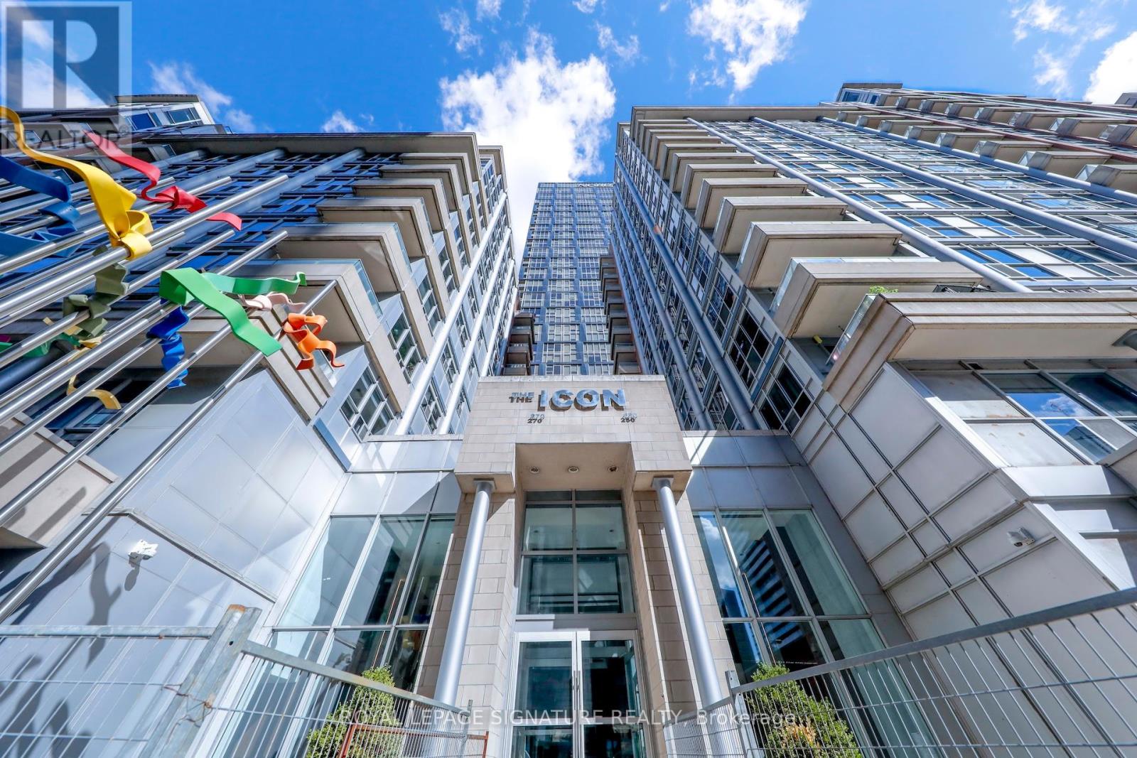 Photo 35 of 343 250 Wellington Street W, Toronto ON