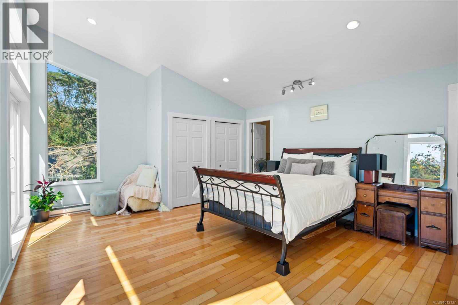 2545 Florence Lake Rd, Langford