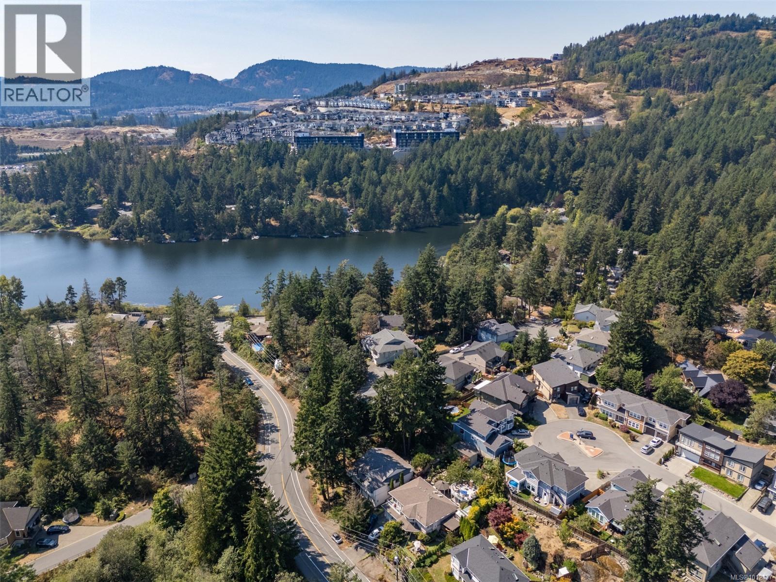 2545 Florence Lake Rd, Langford