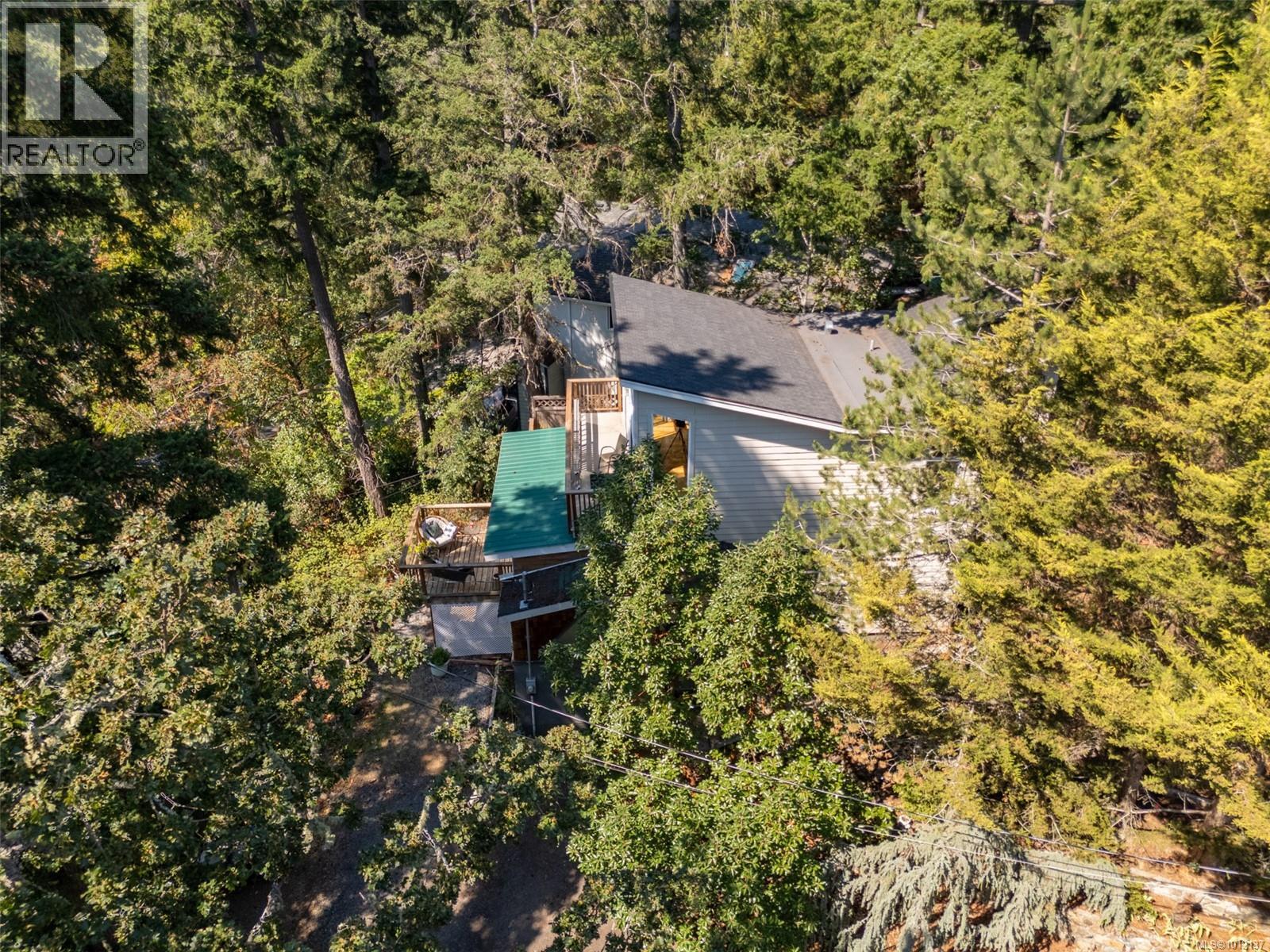 2545 Florence Lake Rd, Langford