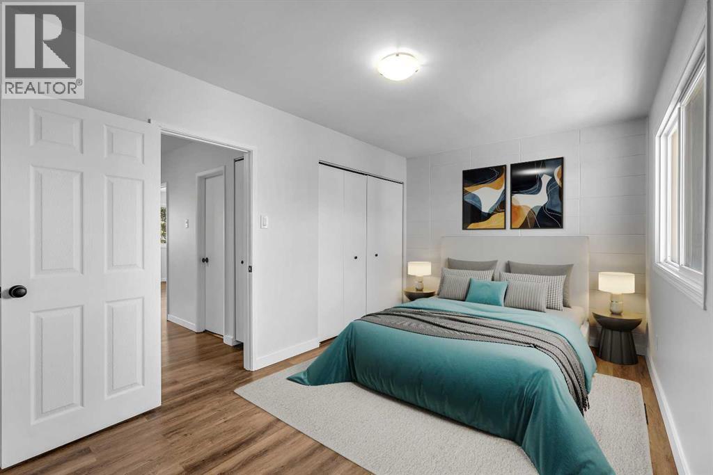 Single Family House for Sale in    Street NE Vista Heights Calgary 