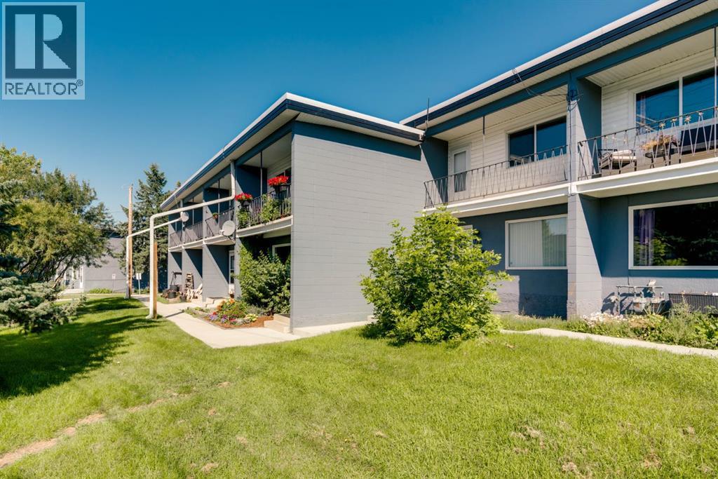 114, 2211 19 Street NE, Calgary, Alberta