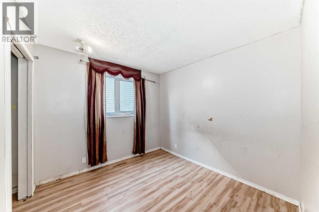 Photo 17 of 231 Falton Drive Ne, Calgary AB