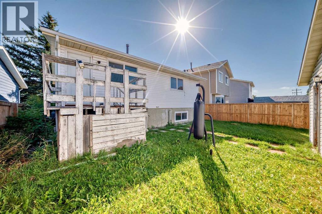 Photo 46 of 231 Falton Drive Ne, Calgary AB
