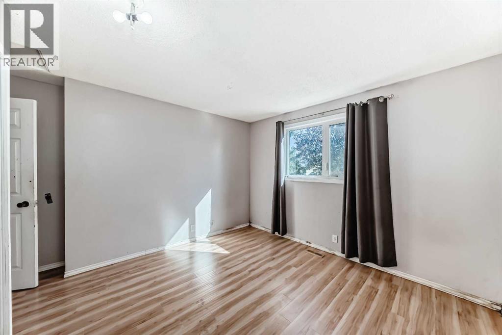Photo 21 of 231 Falton Drive Ne, Calgary AB