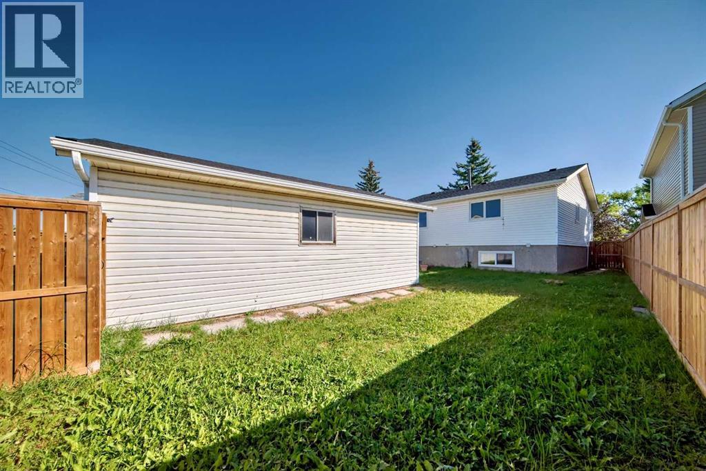 Photo 43 of 231 Falton Drive Ne, Calgary AB