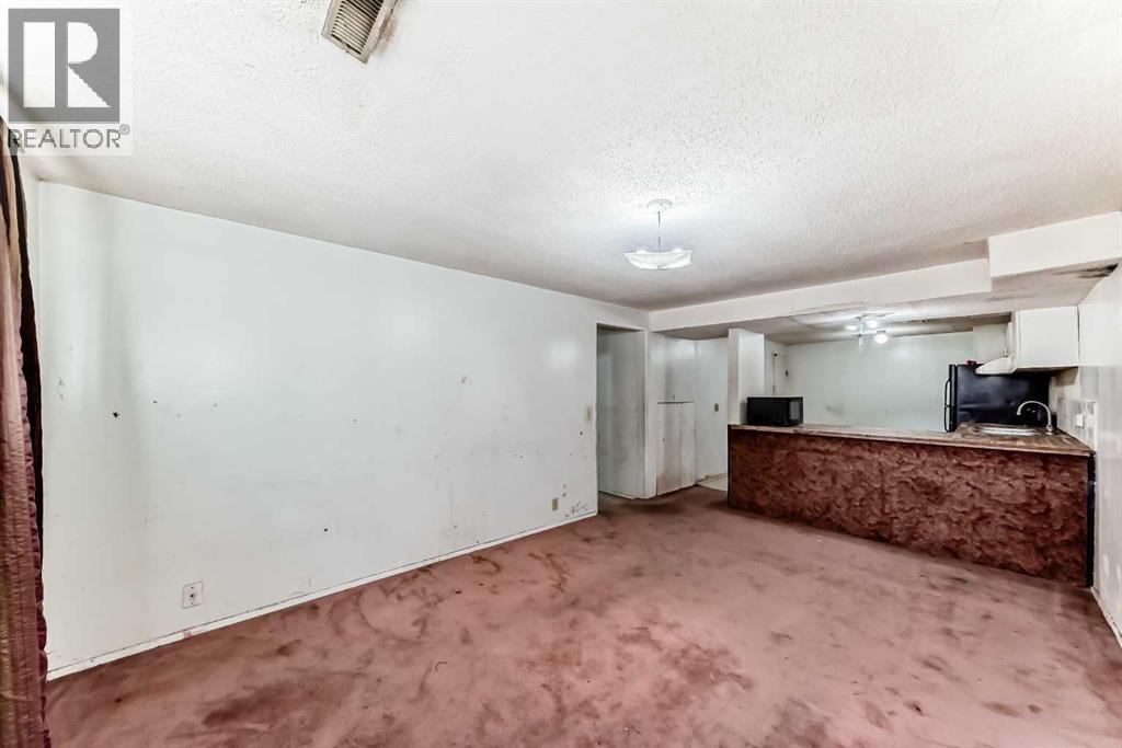 Photo 27 of 231 Falton Drive Ne, Calgary AB