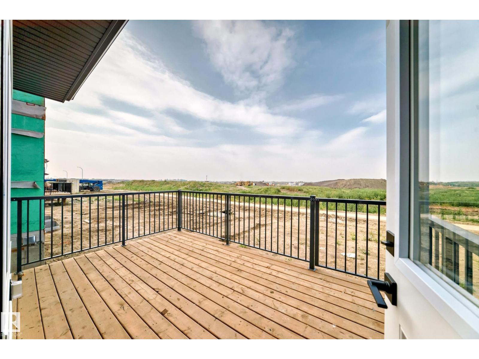 Photo 10 of 49 Patriot Wy, Spruce Grove AB
