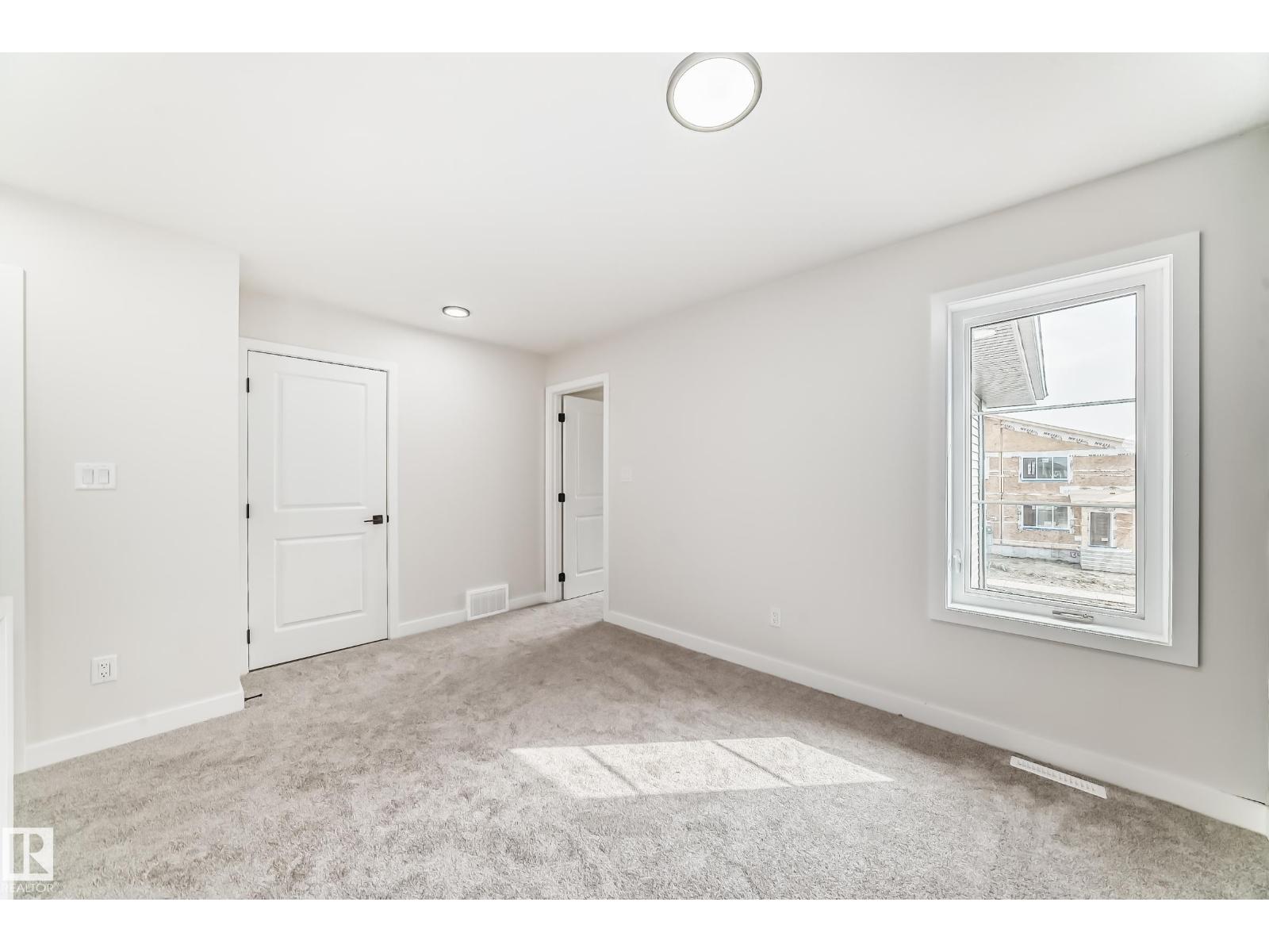 Photo 31 of 49 Patriot Wy, Spruce Grove AB