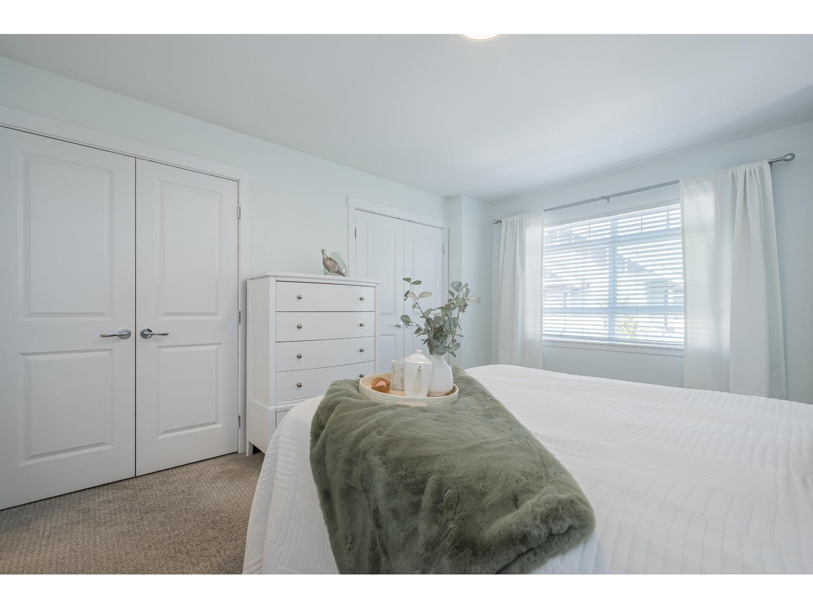 Photo 23 of 28 2979 156 Street, Surrey BC